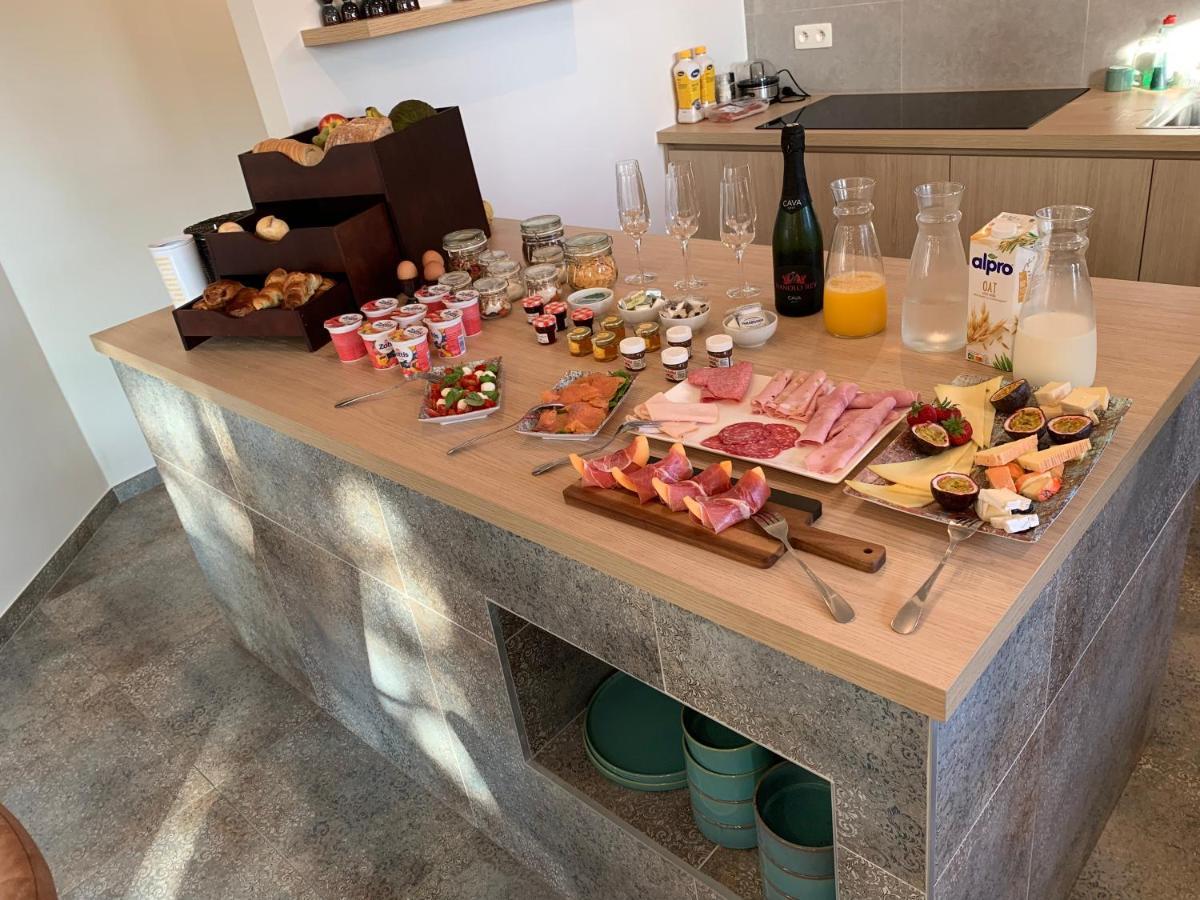 Bed & Breakfast Elzartwinning *